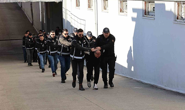 Sahte para üreten şebeke çökertildi