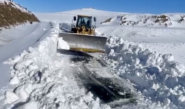 Üçevler grup köy yolu ulaşıma açıldı