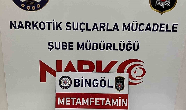 Uyuşturucuyu şampuan kutusuna saklamışlar