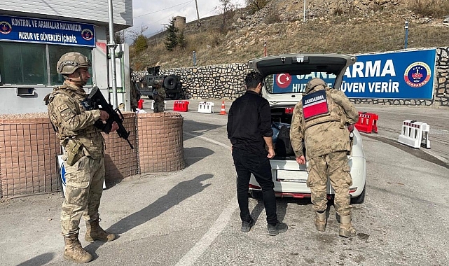 Van&#039;da ürütülen çalışmalar sonucunda çeşitli suçlardan 14 kişi tutuklandı