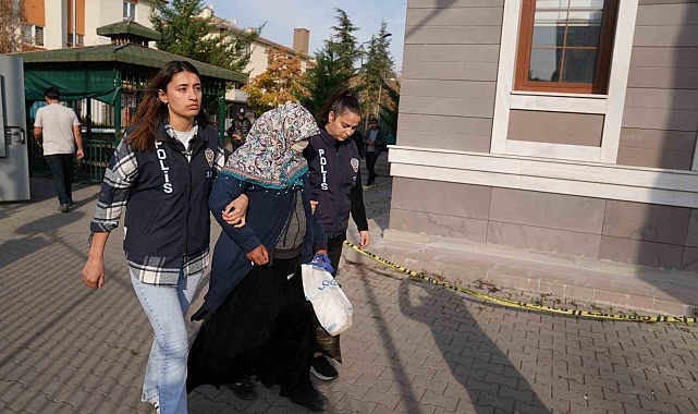 Vatandaşların manevi duygusunu sömüren dilenci kadın yakalandı