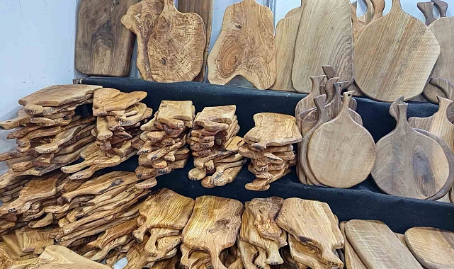 Yapılan ahşap ürünler fuarda sergilendi