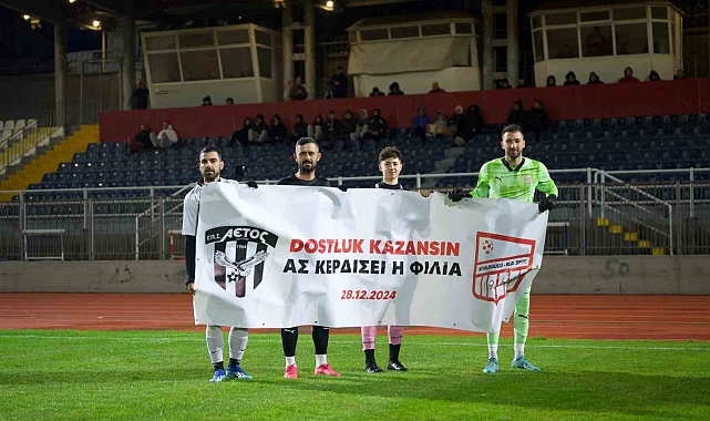 86 yıl sonra dostluk için mücadele ettiler