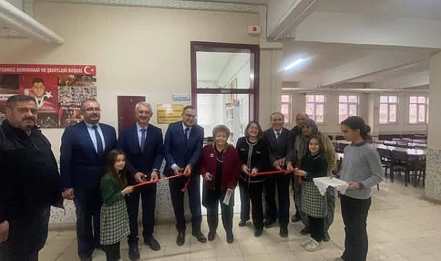 Akşehir&#039;e Yeni Bir Bilgi Yuvası: Hayırsever Aileden Okula Kütüphane