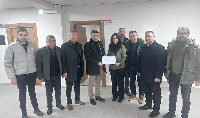 Ali Kemal Ayaz mazbatasını aldı