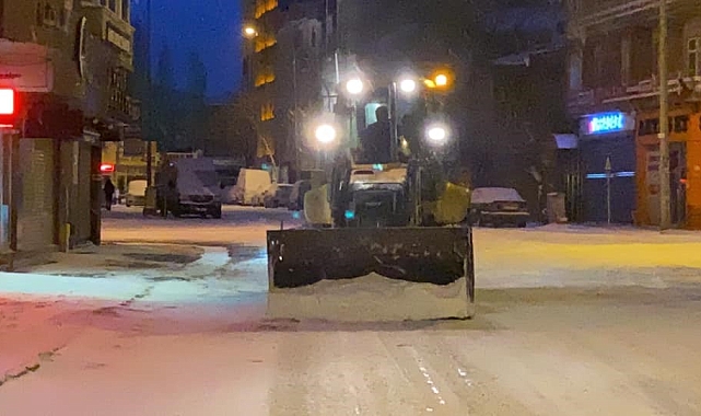 Ardahan&#039;da Yaşamı Felç Eden Kar Yağışı ve Tipi