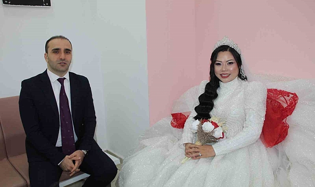 Avustralya&#039;dan Batman&#039;a gelin