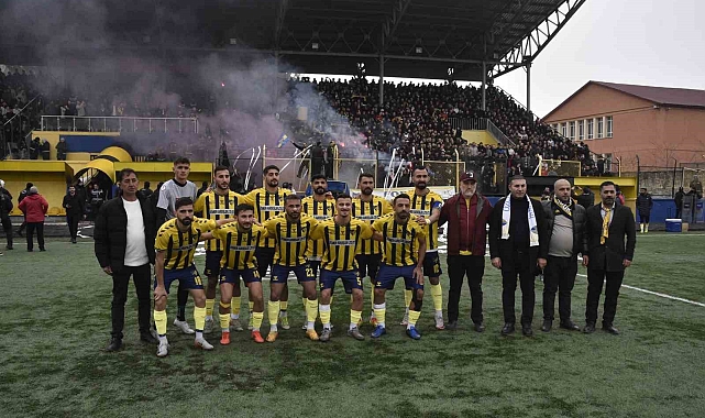 Bitlis'te Futbol Şiddeti: Özgüzelderespor-Petrolspor Maçı Sonrası Kavga
