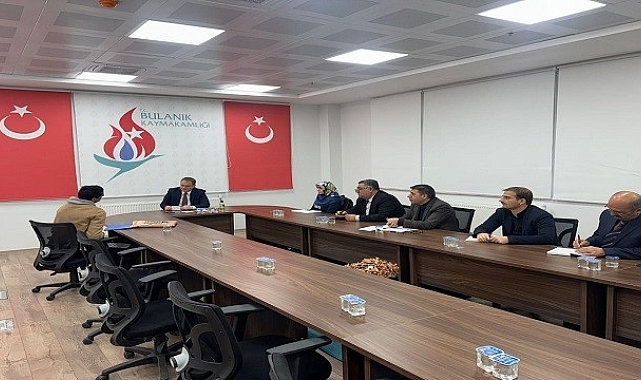 Bulanık&#039;ta Halk Bir Araya Geldi: Kaymakam Koşansu, Vatandaşın Sesi Oldu