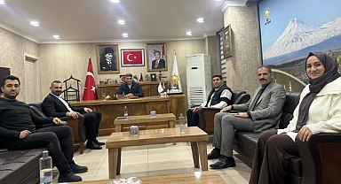 Eğitim Bir Sen’den AK Parti Iğdır İl Başkanlığına geçmiş olsun ziyareti