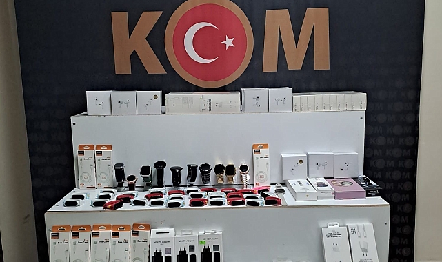 Erciş&#039;te kaçakçılık operasyonunda çok sayıda gümrük kaçağı ürün ele geçirildi