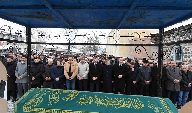 Erzurum Kızılay Şube Başkanı Hüseyin Bozhal&#039;in acı günü