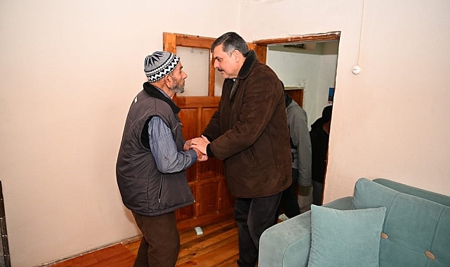 Erzurum Valisi Çiftçi, Yaşlı Vatandaşımızı Ziyaret Etti