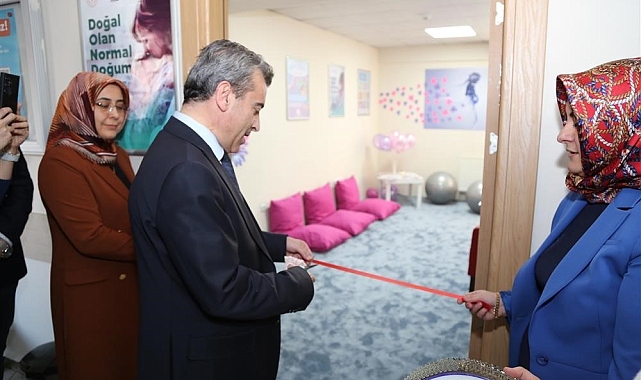 Erzurum&#039;da anne adayları gebe bilgilendirme sınıfı ile doğuma hazırlanıyor