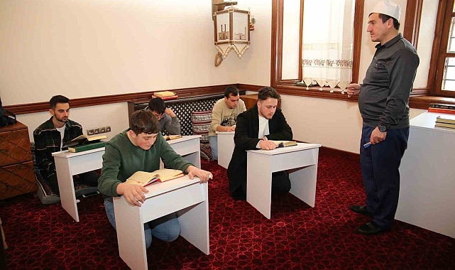 Erzurum&#039;da Hafızlık Eğitimine Yeni Bir Soluk: Ebubekir Efendi Dârü&#039;l-Huffâz&#039;ı