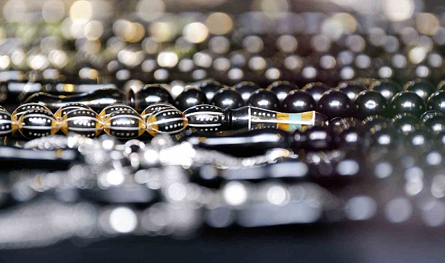 Erzurum&#039;un Ziyneti: Oltu Taşı