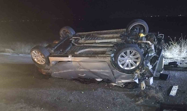 Eskişehir&#039;de bariyerlere çarparak yaralanan genç, hayatını kaybetti