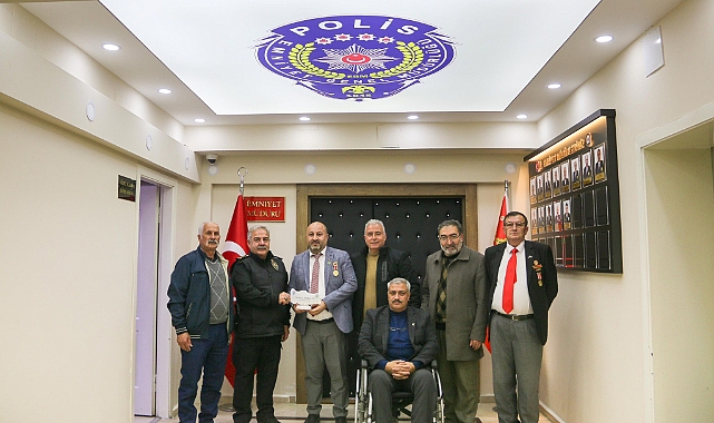 Gaziler ve Şehit Yakınları, Iğdır İl Emniyet Müdürü&#039;nü Ziyaret Etti