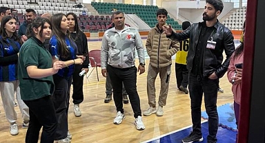 Iğdır'da Okul Sporları Dart Turnuvası Heyecanla Başladı