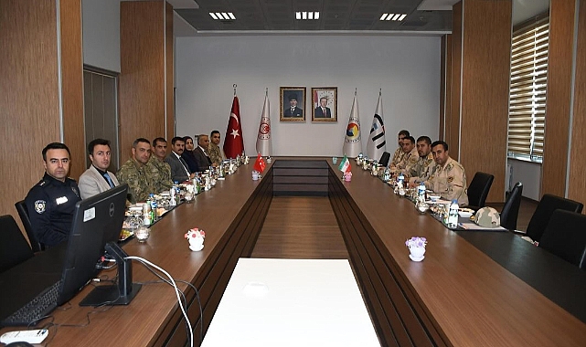 Iğdır&#039;da Sınır Güvenliği Toplantısı: Tahran Anlaşması Çerçevesinde İşbirliği Güçleniyor