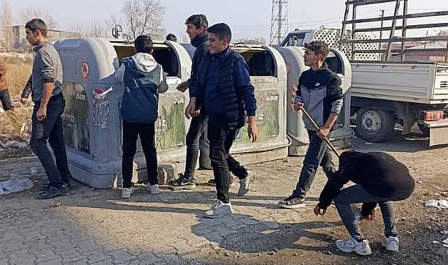 Iğdır Endüstri Meslek ve Teknik Anadolu Lisesi Öğrencilerinden Örnek Davranış