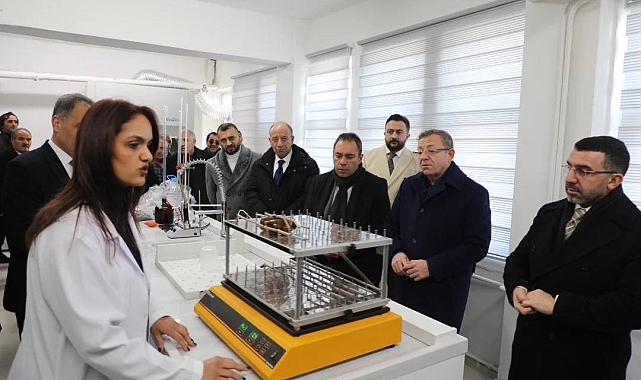 Kars&#039;a Bilimsel Tarımın Kapısı Açıldı: Toprak ve Sulama Suyu Analiz Laboratuvarı Hizmete Girdi