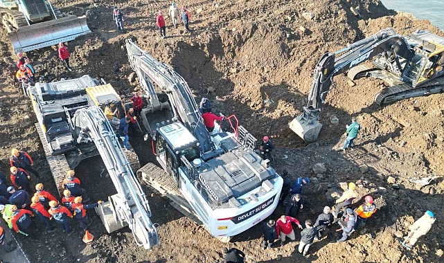 Kayıp gençlerin içinde bulunduğu araca ulaşıldı