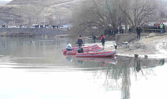 Kayıp olarak aranan gencin telefonu ve motosikleti gölet yakınında bulundu