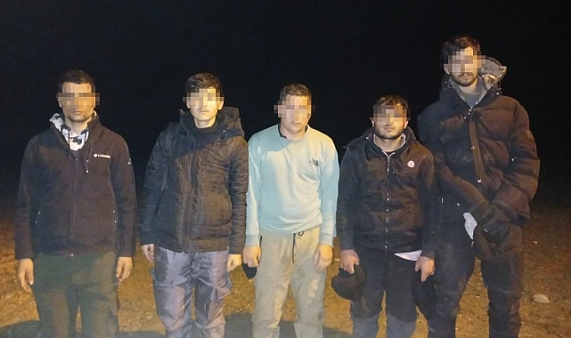 Kırklareli&#039;nde Jandarma Ekiplerince 94 Kaçak Göçmen Yakalanırken, Olayla İlgili 5 Şüpheli Gözaltına Alındı