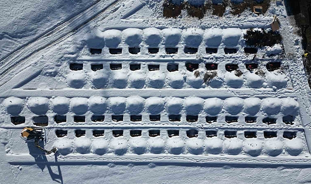 Kış için 500 mezar açıldı