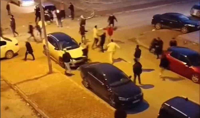 Mardin&#039;de iki grup arasında kavga