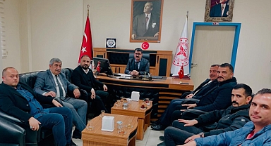 MHP Heyetinden Iğdır Devlet Hastanesi Başhekimi Çetinkaya'ya hayırlı olsun ziyareti