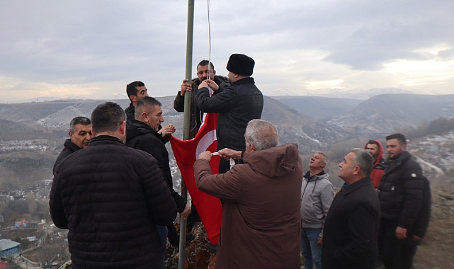 MHP Iğdır İl Teşkilatı, Sarıkamış Şehitlerini Bayrak Tepe zirvesinde andı