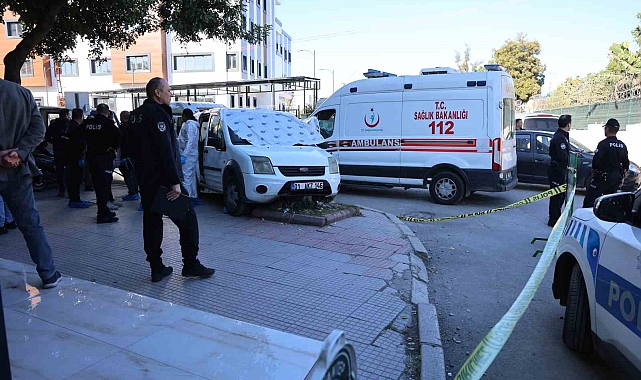 Nişanlanan eski sevgilisini öldürüp intihar etti