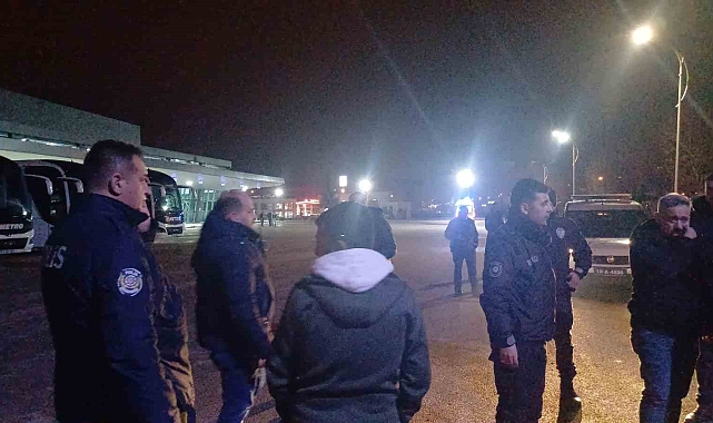 Otobüs terminalindeki bıçaklı kavgada kan aktı