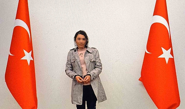 Şanlıurfa&#039;da Büyük Başarı: PKK/YPG&#039;li Kadın Terörist Teslim Oldu