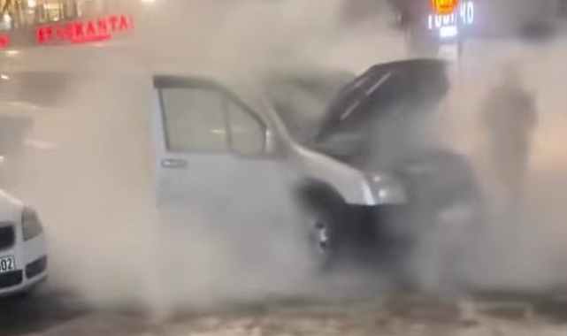 Seyir halindeki kamyonette yangın çıktı