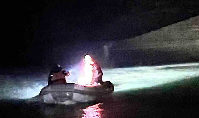 Suda mahsur kalan 5 kişi kurtarıldı