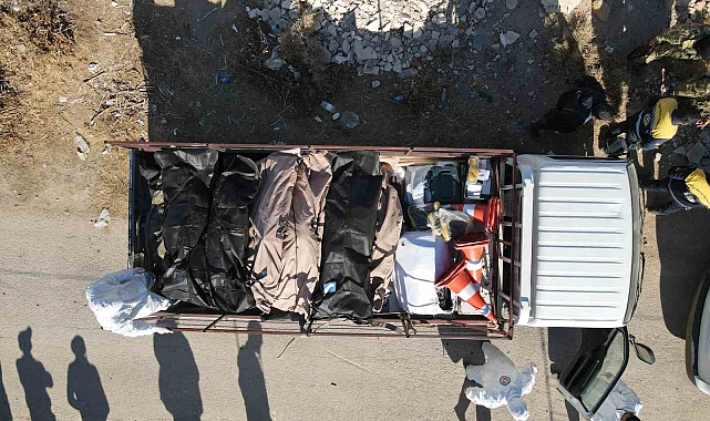 Suriye&#039;de 100 bin kişilik toplu mezar bulundu