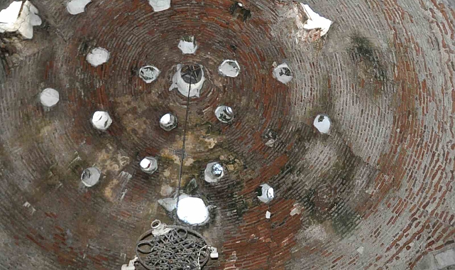 Tarihi hamamın hali içler acısı