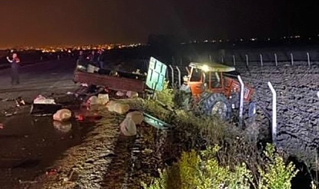 Traktöre arkadan çarpan otomobilde, 1 kişi öldü