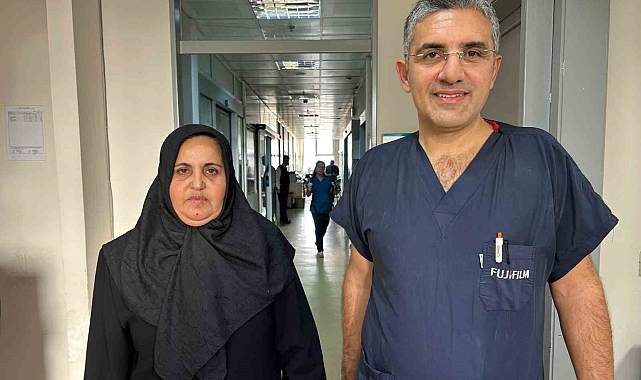 Yemek borusundan 6 santimlik dev lezyon çıkartıldı