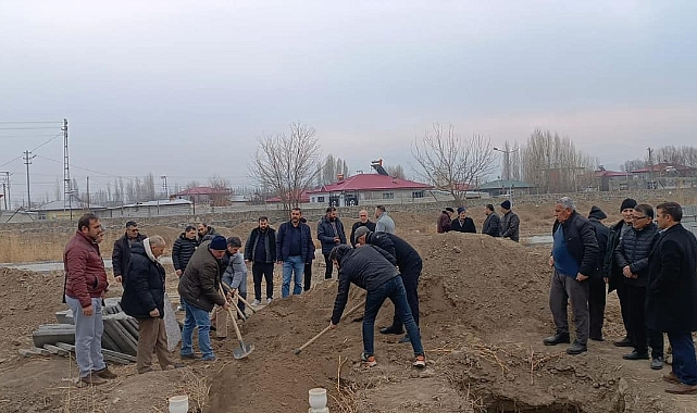 AK Parti Iğdır Merkez İlçe Teşkilatı, Merhum Paşa Yaşar’a Veda Etti