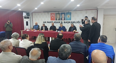 Ak Parti Iğdır Milletvekili Cantürk Alagöz, İl ve İlçe Teşkilatlarıyla Toplantı Yaptı