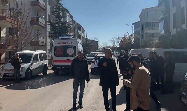 Aksaray&#039;da Komşu Kavgası Kan Döküyor: Bir Kişi Bıçaklandı