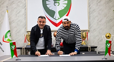 Amed Spor, Iğdırlı Teknik Direktör Servet Çetin İle Mağlubiyet Nedir Bilmiyor