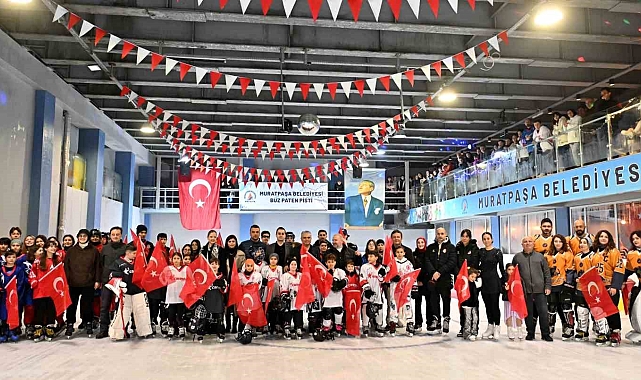 Antalya&#039;ya Doğal Buz Pisti Kazandıran Büyük Yatırım