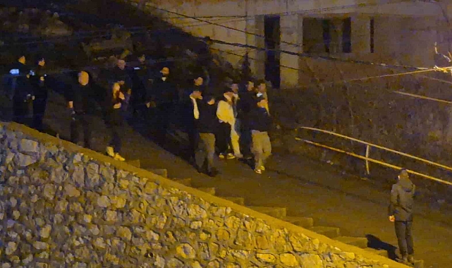 Bartın&#039;da İntihar Dramı: Genç Adam Son Anda İkna Edildi