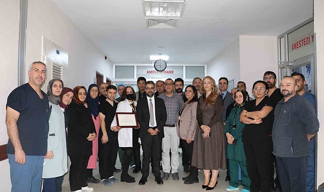 Bingöl Devlet Hastanesi&#039;nde Organ Bağışı Kahramanlarına Teşekkür Belgesi