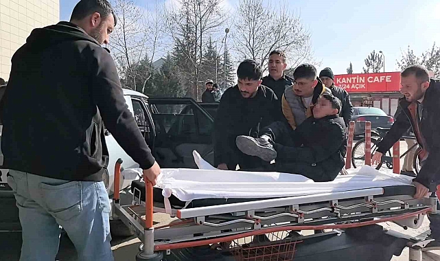Bursa'da Trafik Kazası: 12 Yaşındaki Çocuk Yaralandı